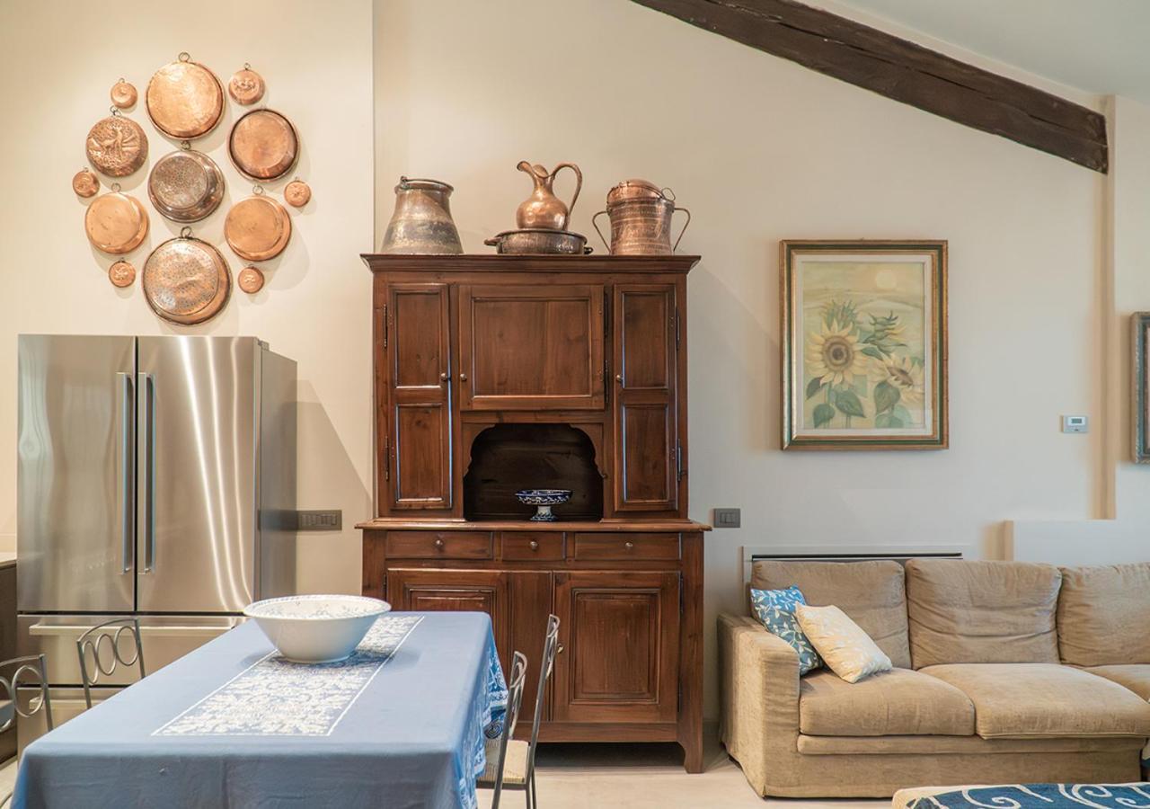 Apartmán Casale Gambini Quattro Castella Exteriér fotografie